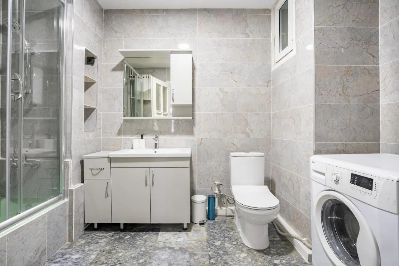 Апартаменты Spacious Flat Near Caddebostan Coast Стамбул Турция
