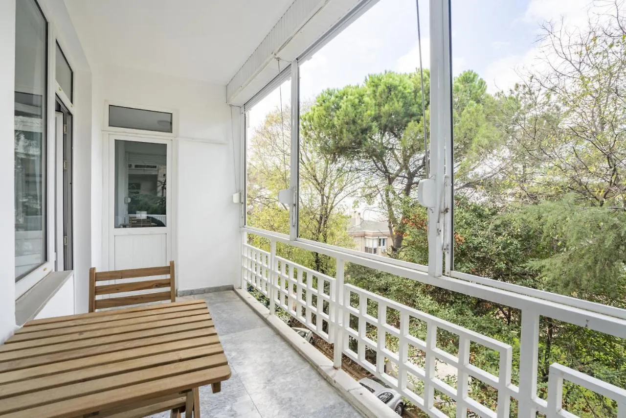 Апартаменты Spacious Flat Near Caddebostan Coast Стамбул 0*,